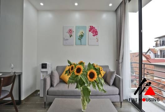 Tay Ho Living: Attractive 1-Bedroom Apartments on To Ngoc Van