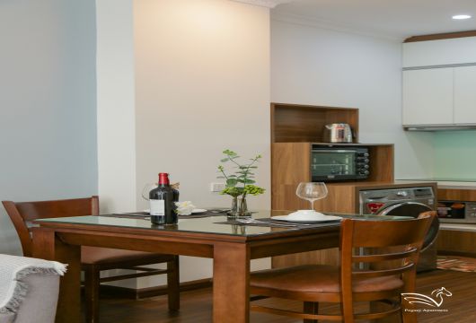 Affordable 1-Bedroom Serviced Apartment in Tay Ho, Hanoi – 550USD/month