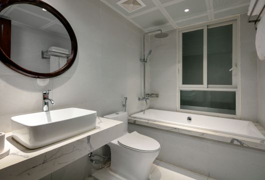 Affordable 1-Bedroom Service Apartment in Tay Ho, Hanoi - 600 USD/month