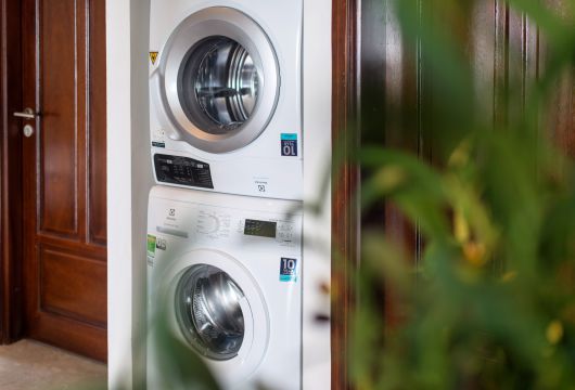 Affordable 2-Bedroom Apartment in Tay Ho, Hanoi – Rent $700/month