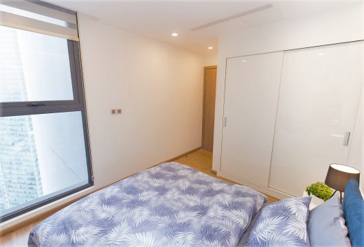 Apartment for rent in Vinhomes Metropolis
