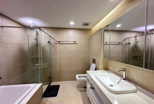 Apartment for rent in Vinhomes Metropolis
