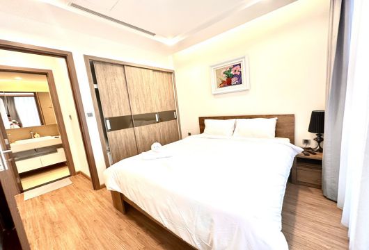 Apartment for rent in Vinhomes Metropolis