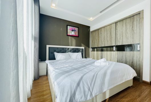 Apartment for rent in Vinhomes Metropolis