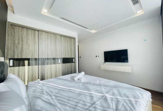 Apartment for rent in Vinhomes Metropolis