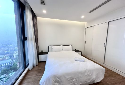 Apartment for rent in Vinhomes Metropolis