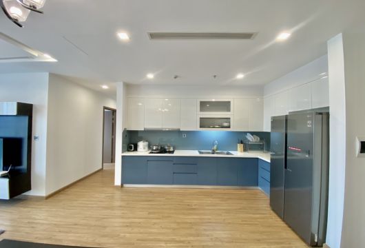 Apartment for rent in Vinhomes Metropolis