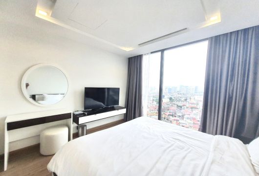 Apartment for rent in Vinhomes Metropolis