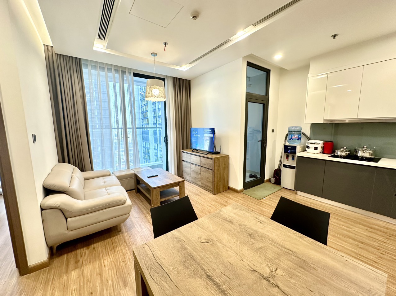Apartment for rent in Vinhomes Metropolis