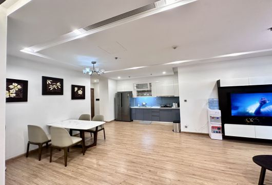 Apartment for rent in Vinhomes Metropolis