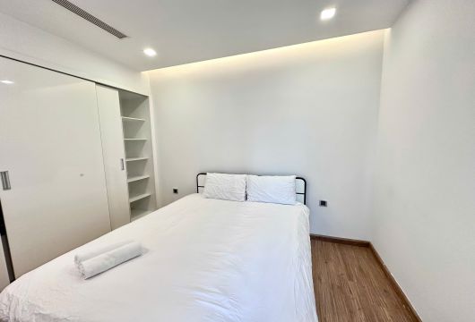 Apartment for rent in Vinhomes Metropolis