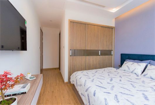 Apartment for rent in Vinhomes Metropolis