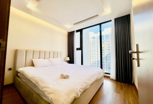 Apartment for rent in Vinhomes Metropolis