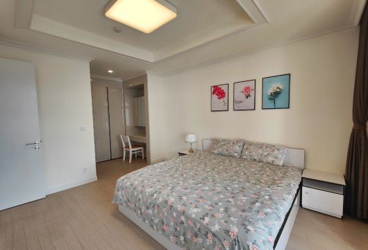 Rent a 3-Bedroom Starlake Apartment in Hanoi - Fully Furnished
