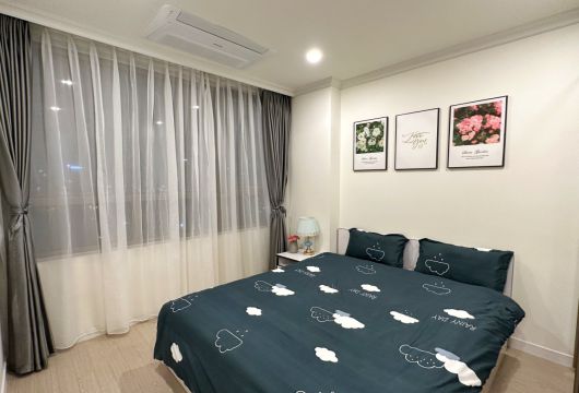 Rent a 3-Bedroom Starlake Apartment in Hanoi - Fully Furnished