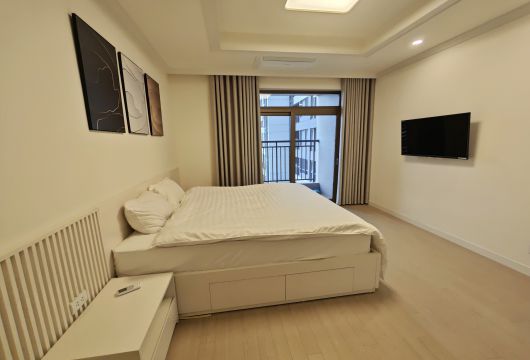 Rent a 3-Bedroom Starlake Apartment in Hanoi - Fully Furnished
