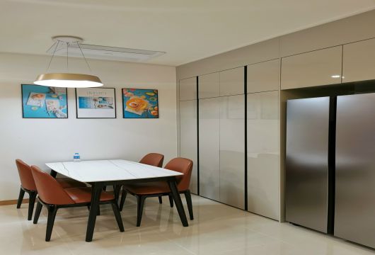 Spacious Starlake 2 Bedroom, Fully Furnished Apartment, $1200/month