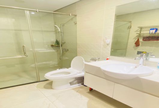Family-Friendly 3-Bedroom Apartment in Vinhomes Gardenia – $1190