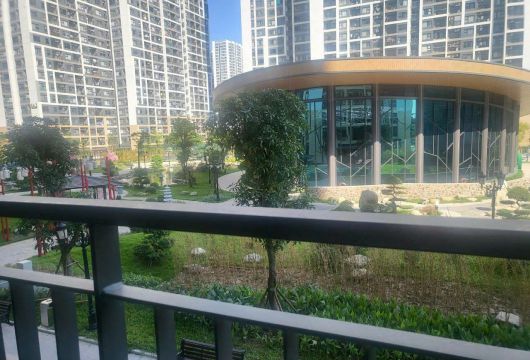 Affordable 1-Bedroom Apartment in Vinhomes Smart City – $440