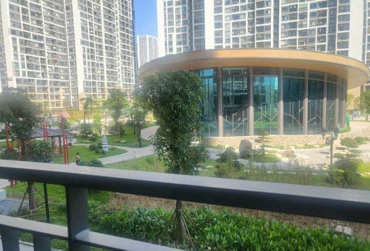 Affordable 1-Bedroom Apartment in Vinhomes Smart City – $440