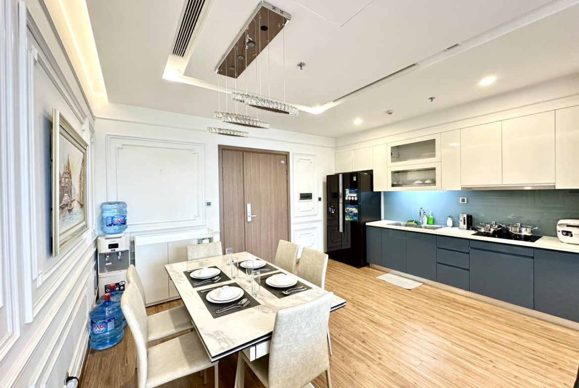 Apartment for rent in Vinhomes Metropolis