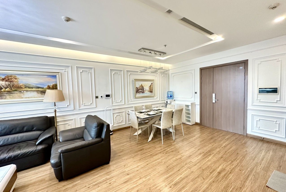 Apartment for rent in Vinhomes Metropolis