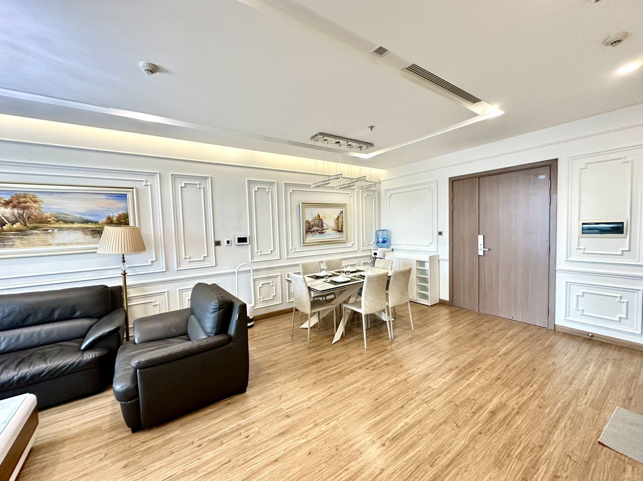 Apartment for rent in Vinhomes Metropolis