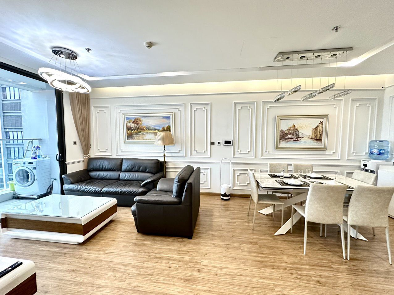 Apartment for rent in Vinhomes Metropolis