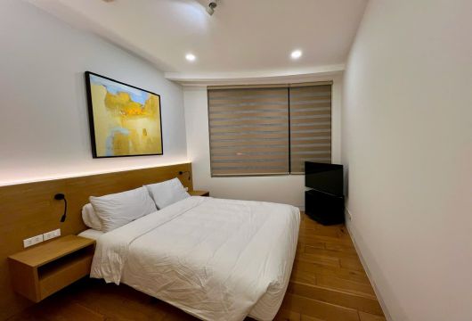 2-Bedroom Luxury Apartment for Rent at Indochina Plaza, Cau Giay, Hanoi