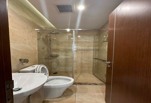 Fully Furnished 2BR Apartment in Hanoi – Legend Tower, 68m²