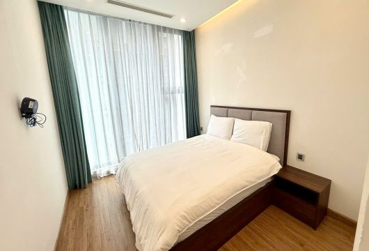 Luxury Apartment for Rent in Hanoi | Vinhomes Metropolis 2BR – Expat-Friendly Living