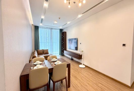 Luxury Apartment for Rent in Hanoi | Vinhomes Metropolis 2BR – Expat-Friendly Living