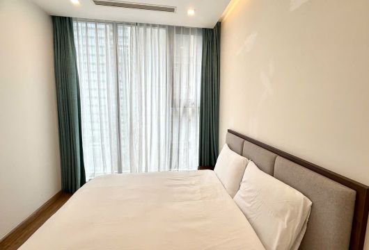 Luxury Apartment for Rent in Hanoi | Vinhomes Metropolis 2BR – Expat-Friendly Living