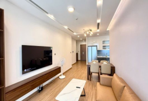 Luxury Apartment for Rent in Hanoi | Vinhomes Metropolis 2BR – Expat-Friendly Living