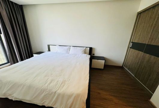 Luxury 1BR Apartment at Vinhomes Metropolis, 55m², Fully Furnished