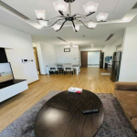 Luxury 1BR Apartment at Vinhomes Metropolis, 55m², Fully Furnished