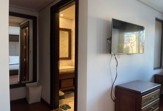 Modern 1BR Apartment in Hai Ba Trung – $1200/month, Fully Furnished