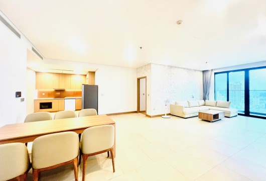 Spacious 4-Bedroom Apartment for Rent in Hanoi at Lancaster Luminaire