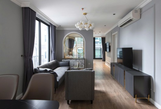 Fully Furnished Apartment for Rent in Hoan Kiem – 1 Bedroom, $850/month, Prime Location