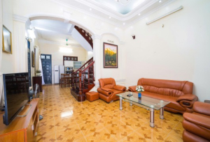 4-Bedroom 4-Floor House for Rent in Ba Dinh, Buoi Street – $900/month