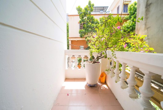 4-Bedroom 4-Floor House for Rent in Ba Dinh, Buoi Street – $900/month