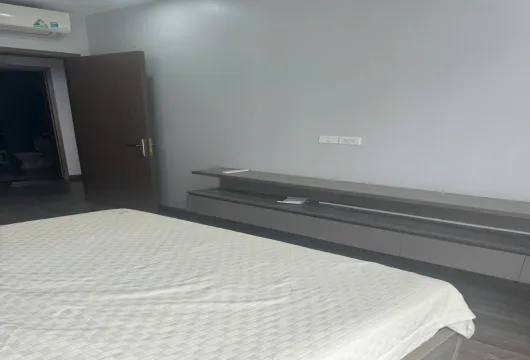 Vinhomes Skylake 3BR Apartment for Rent in Nam Tu Liem – Furnished, $1,500