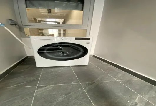 Fully Furnished 3BR Apartment in The Nine Tower, Pham Van Dong, Hanoi