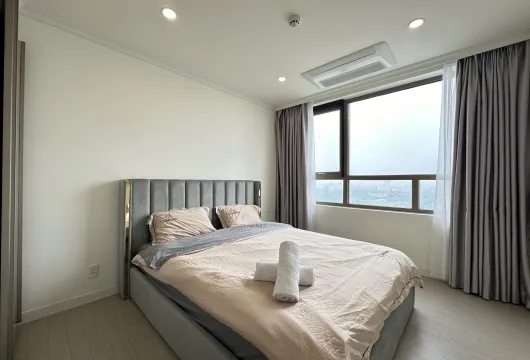 Spacious 3BR Apartment at Starlake Tay Ho, Hanoi for Expats – $1,550/month
