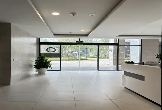 Spacious 3BR Apartment at Starlake Tay Ho, Hanoi for Expats – $1,550/month