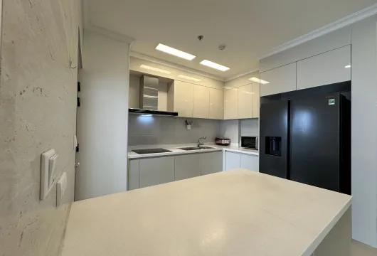 Spacious 3BR Apartment at Starlake Tay Ho, Hanoi for Expats – $1,550/month