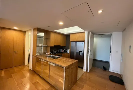 Spacious 2BR Apartment at Indochina Plaza, Hanoi for Expats – $1,200/month