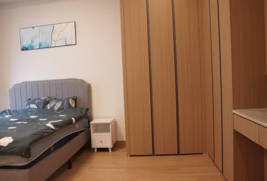 Modern 2-bedroom apartment for rent at Starlake Tay Ho Tay, opposite Korean Embassy, near West Lake, Hanoi