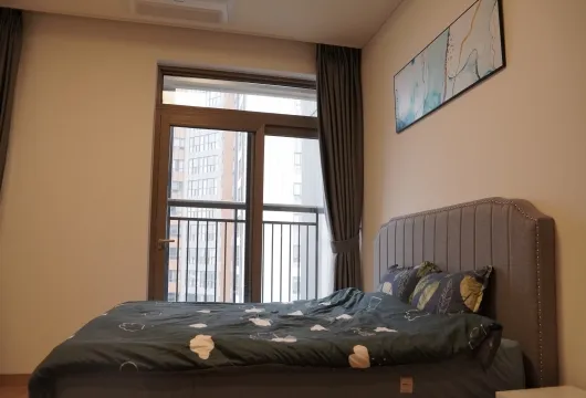 Modern 2-bedroom apartment for rent at Starlake Tay Ho Tay, opposite Korean Embassy, near West Lake, Hanoi