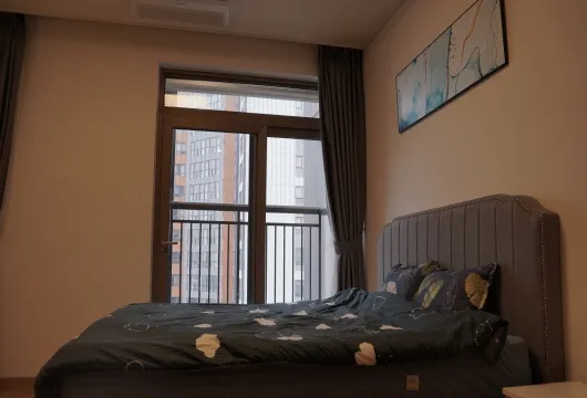 Modern 2-bedroom apartment for rent at Starlake Tay Ho Tay, opposite Korean Embassy, near West Lake, Hanoi